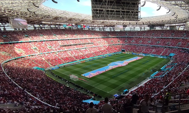 是我坚持下 是我坚持下